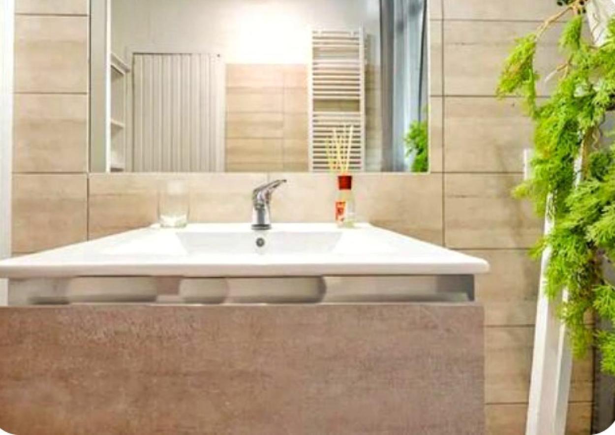 "Vacanze Romane" Stazione Tiburtina, Appartamento Tre Camere Da Letto 5 Posti Letto Exterior photo