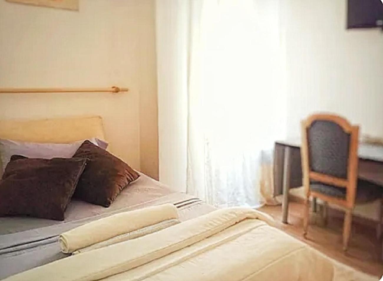 "Vacanze Romane" Stazione Tiburtina, Appartamento Tre Camere Da Letto 5 Posti Letto Exterior photo